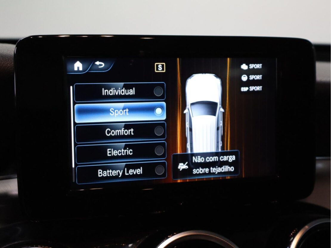 Mercedes Benz GLC SUV 300 e 4MATIC 14