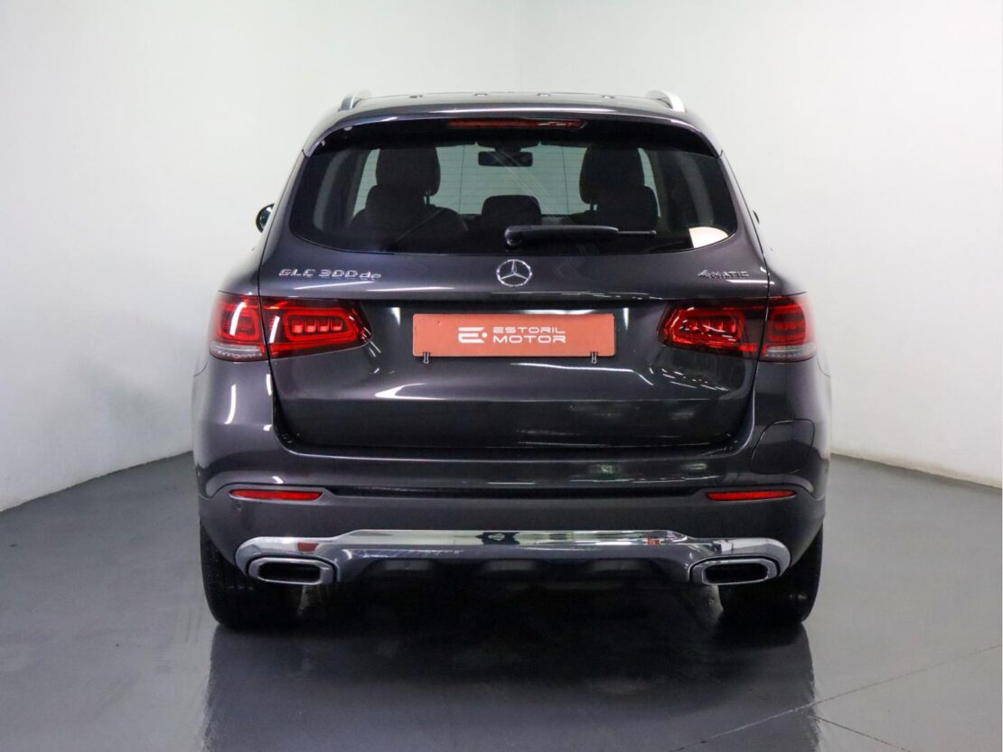 Mercedes Benz GLC SUV 300 de 4MATIC 4