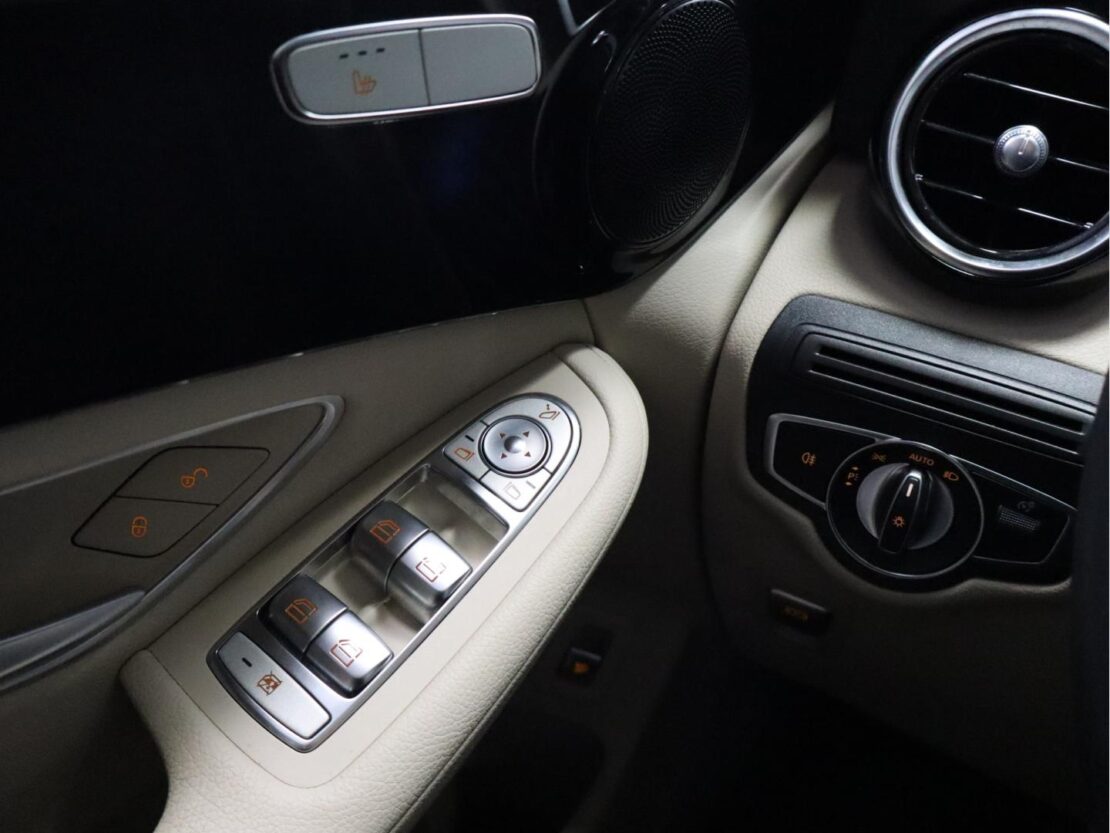 Mercedes Benz GLC SUV 300 de 4MATIC 20