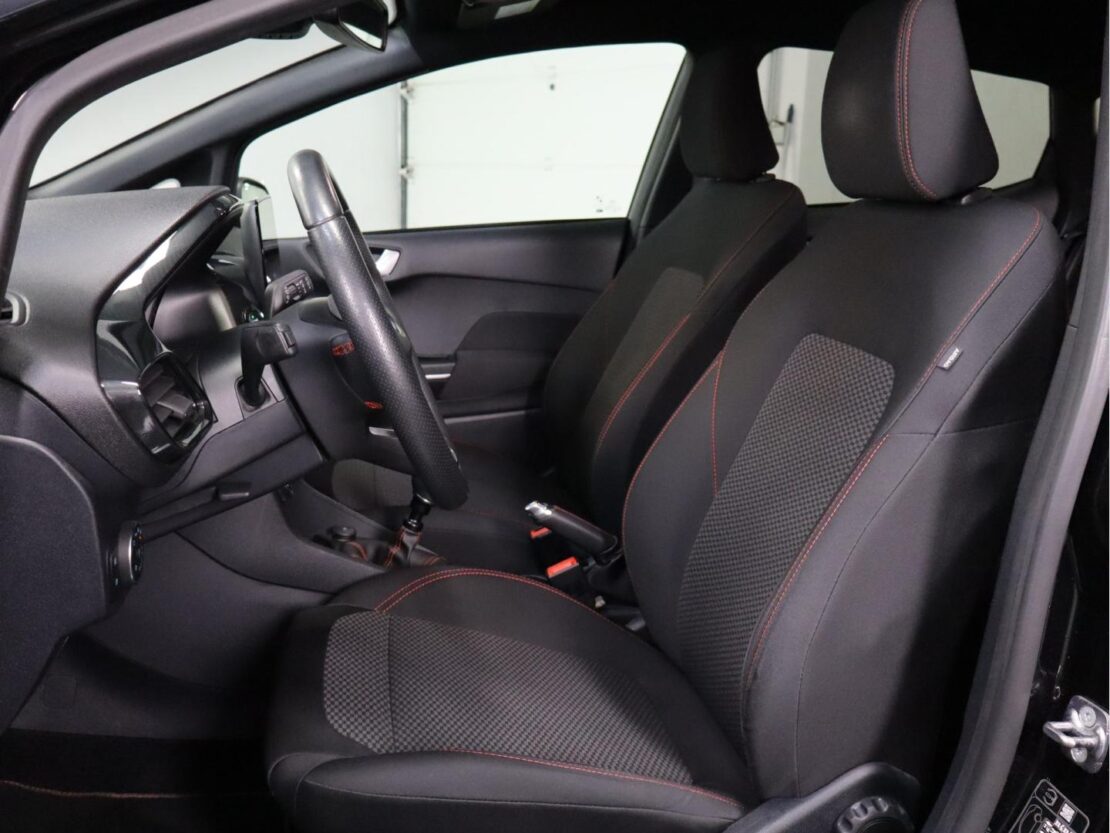 Ford Fiesta 1.0 EcoBoost ST-Line 6