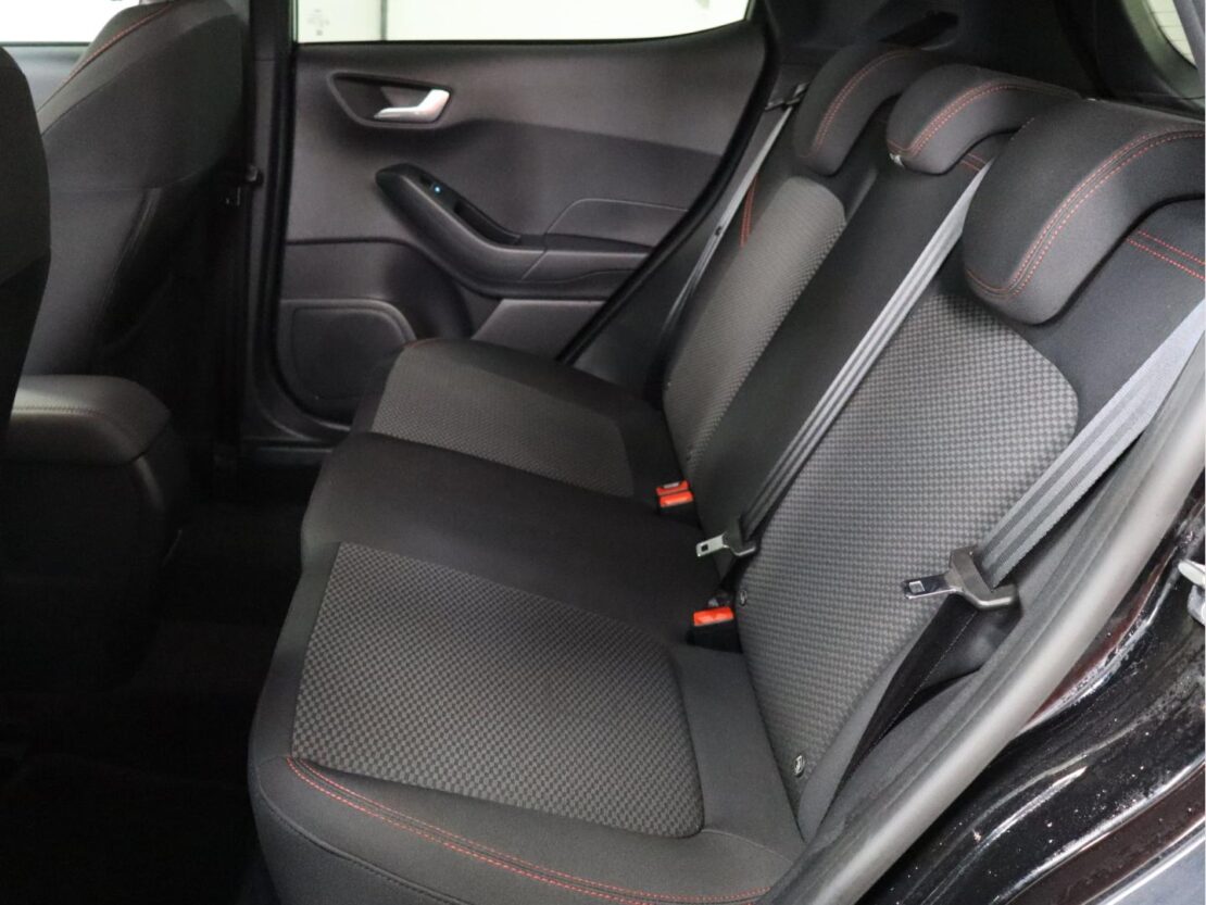 Ford Fiesta 1.0 EcoBoost ST-Line 7