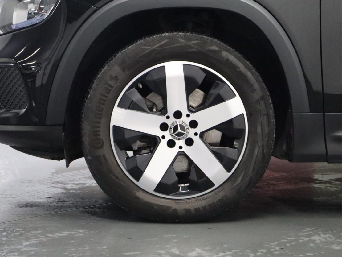 Mercedes Benz GLB 180 d Progressive 28