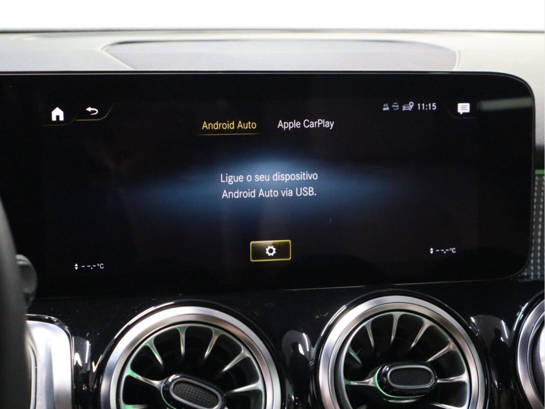 Mercedes Benz GLB 180 d Progressive 18