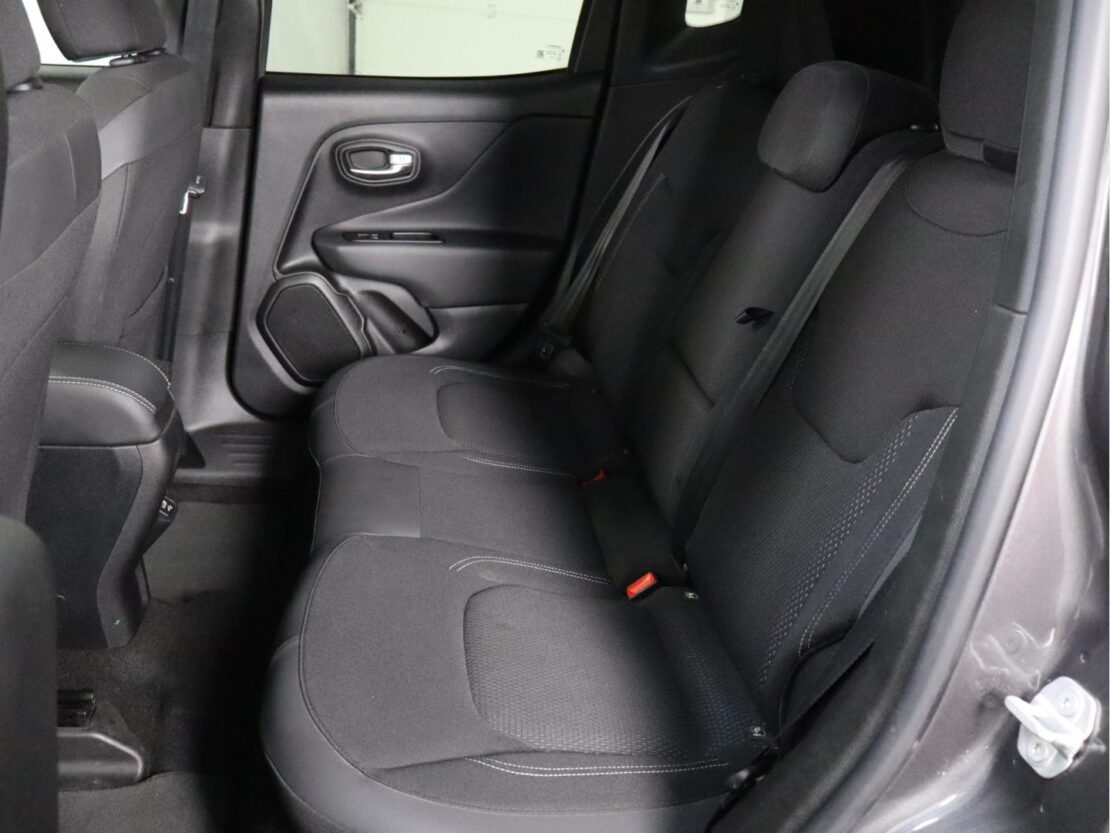Jeep Renegade Limited 1.0 7