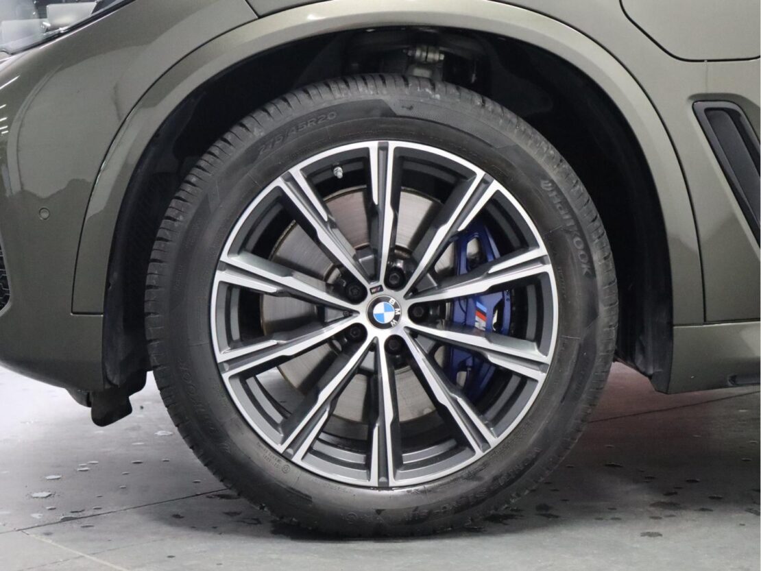 BMW X5 45 e xDrive Pack M 38