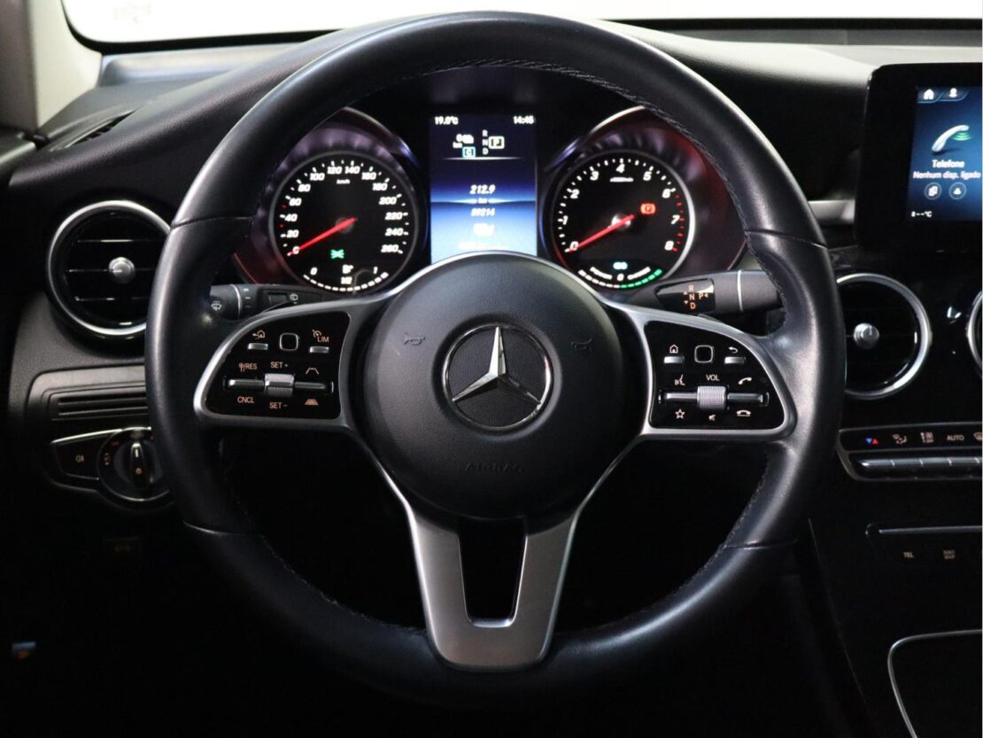 Mercedes Benz GLC SUV 300 e 4MATIC 9