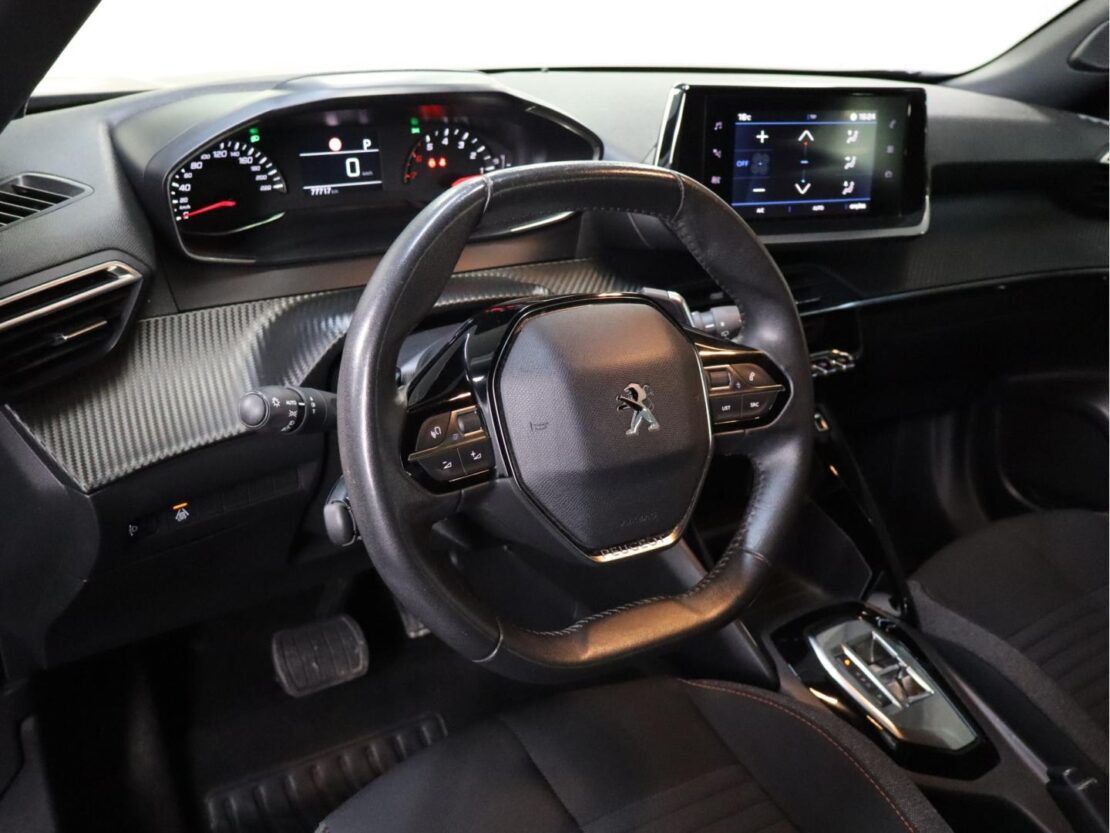 Peugeot 2008 1.5 BlueHDi  Active Pack EAT8 5