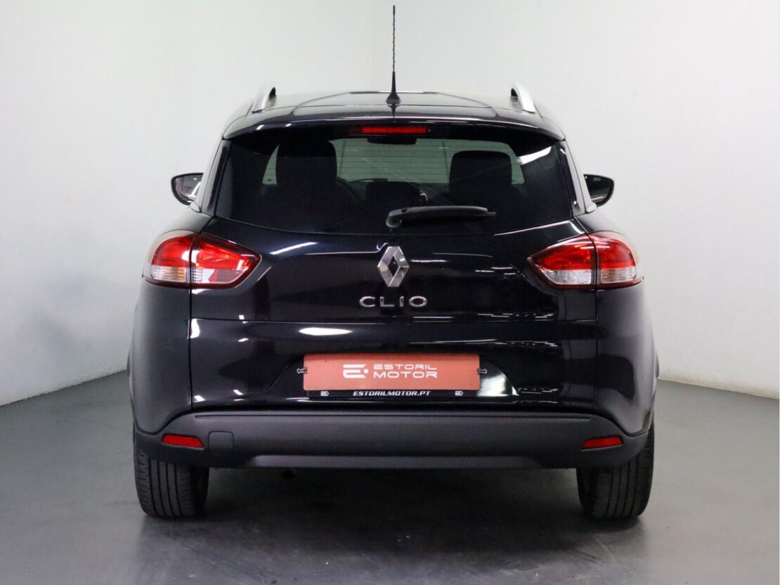 Renault Clio 0.9 TCe  Limited Sport Tourer 4