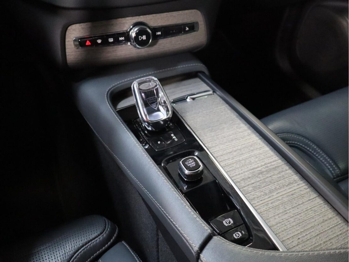 Volvo XC90 2.0 T8 PHEV AWD Inscription 16