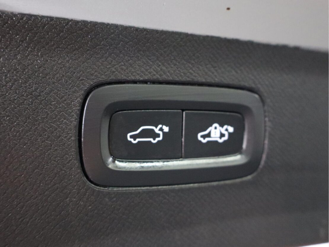 Volvo XC90 2.0 T8 PHEV AWD Inscription 24