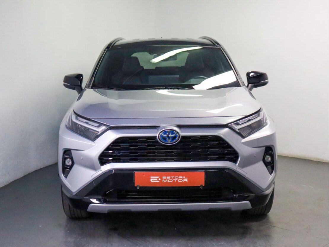 Toyota Rav4 2.5 HDF Comfort 2