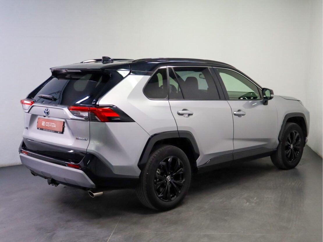 Toyota Rav4 2.5 HDF Comfort 3