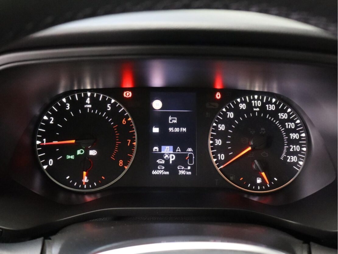 Renault Arkana 1.3 TCe Intens EDC 11