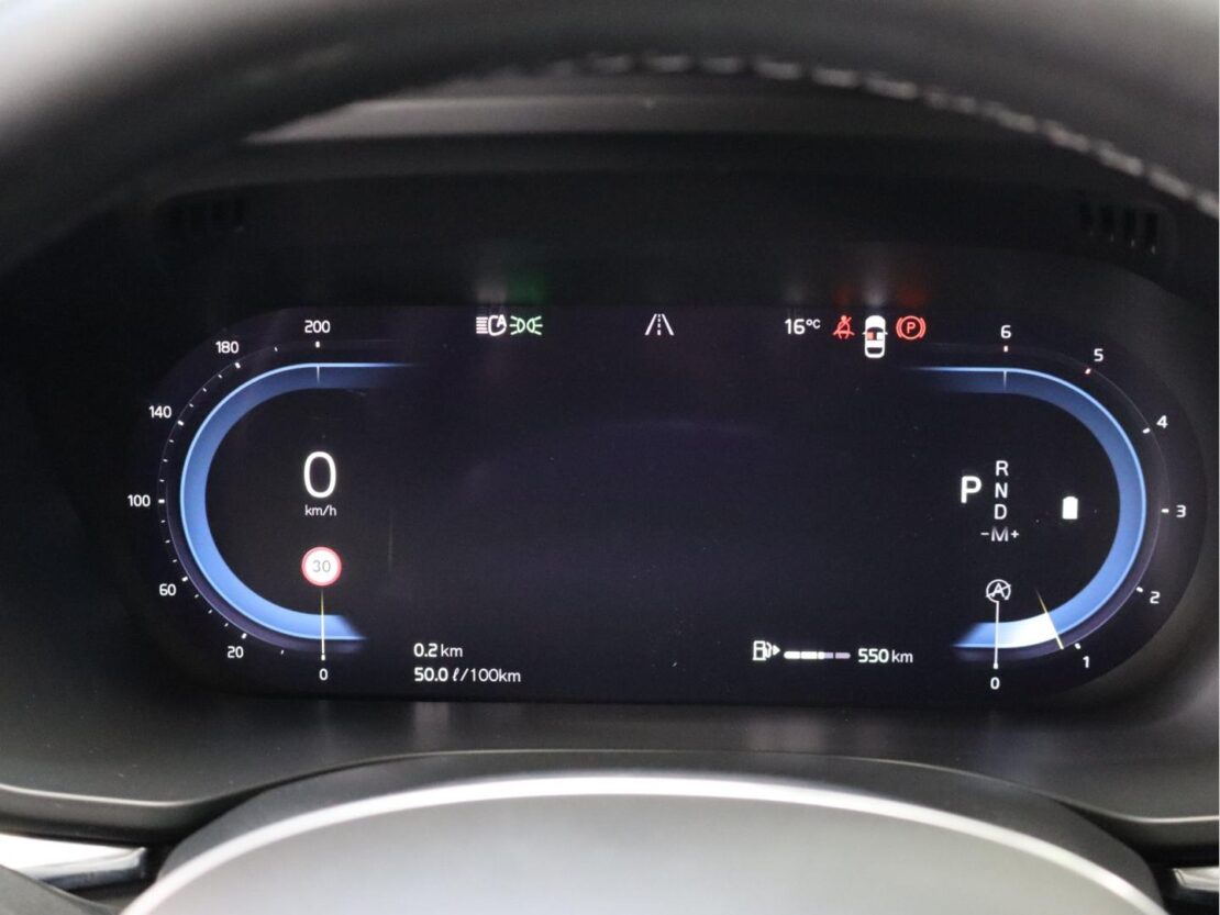 Volvo XC60 2.0 B4  Momentum Plus 10