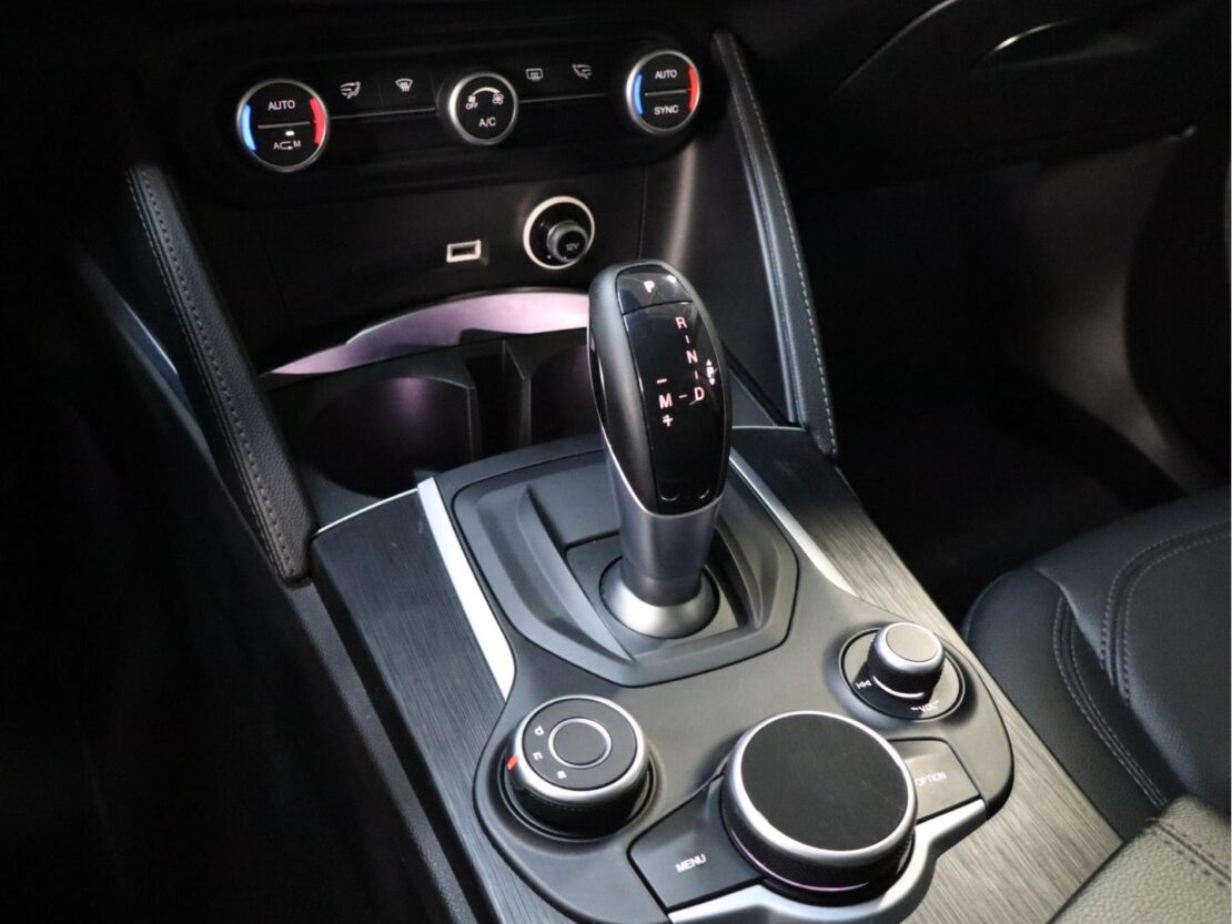 Alfa Romeo Stelvio 2.2 D Super AT8 19