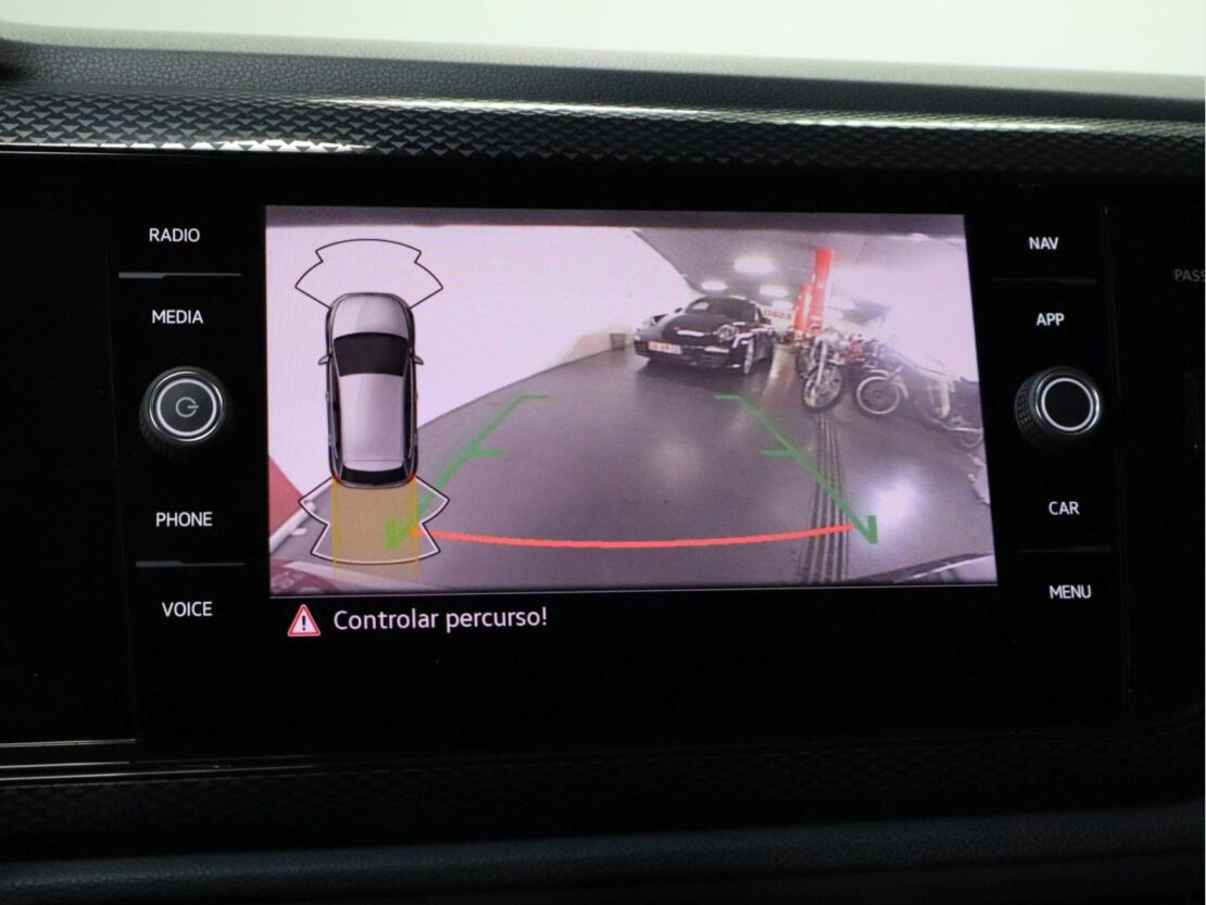 Volkswagen Polo 1.0 TSI Urban DSG 11