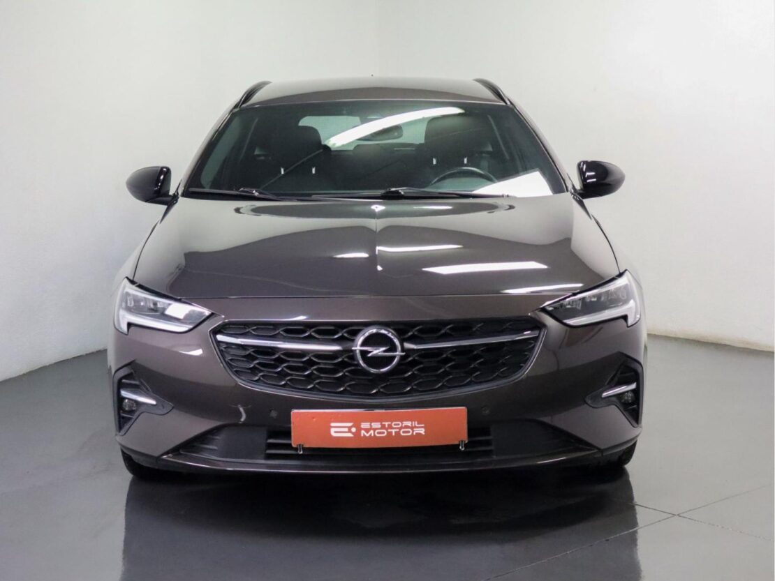 Opel Insignia 1.5  Business Edition ST 2