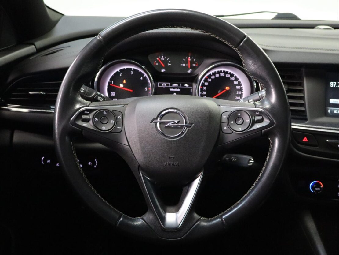 Opel Insignia 1.5  Business Edition ST 9