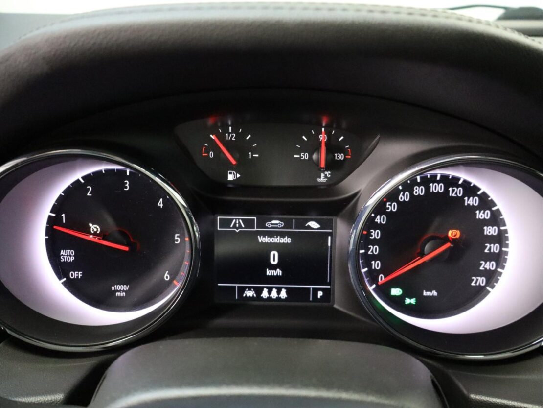 Opel Insignia 1.5  Business Edition ST 10