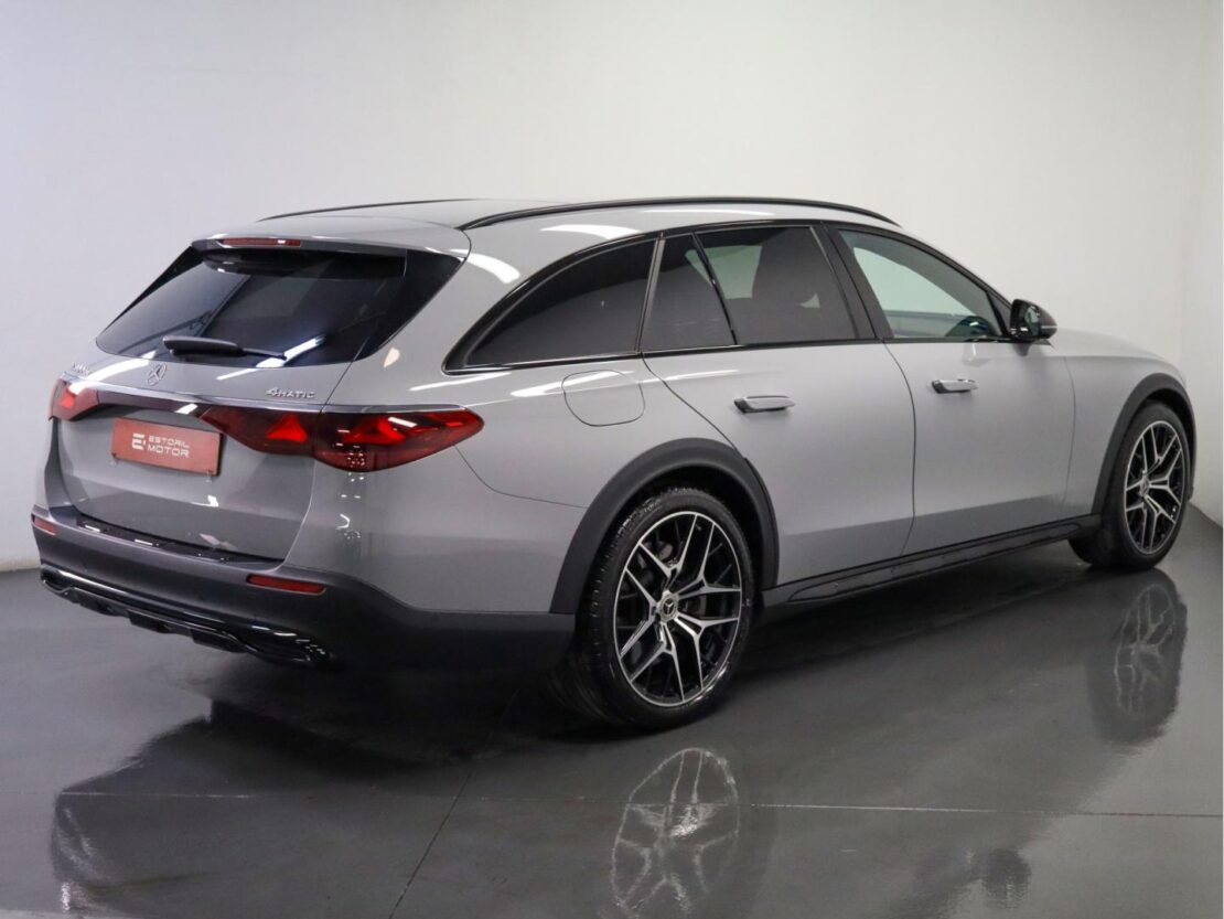 Mercedes Benz Classe E 300 de 4Matic All-Terrain 3