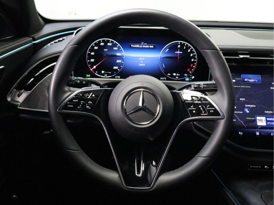 Mercedes Benz Classe E 300 de 4Matic All-Terrain 9