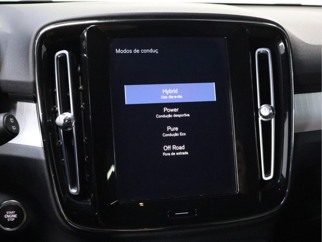 Volvo XC40 1.5 T4 PHEV Inscription 12