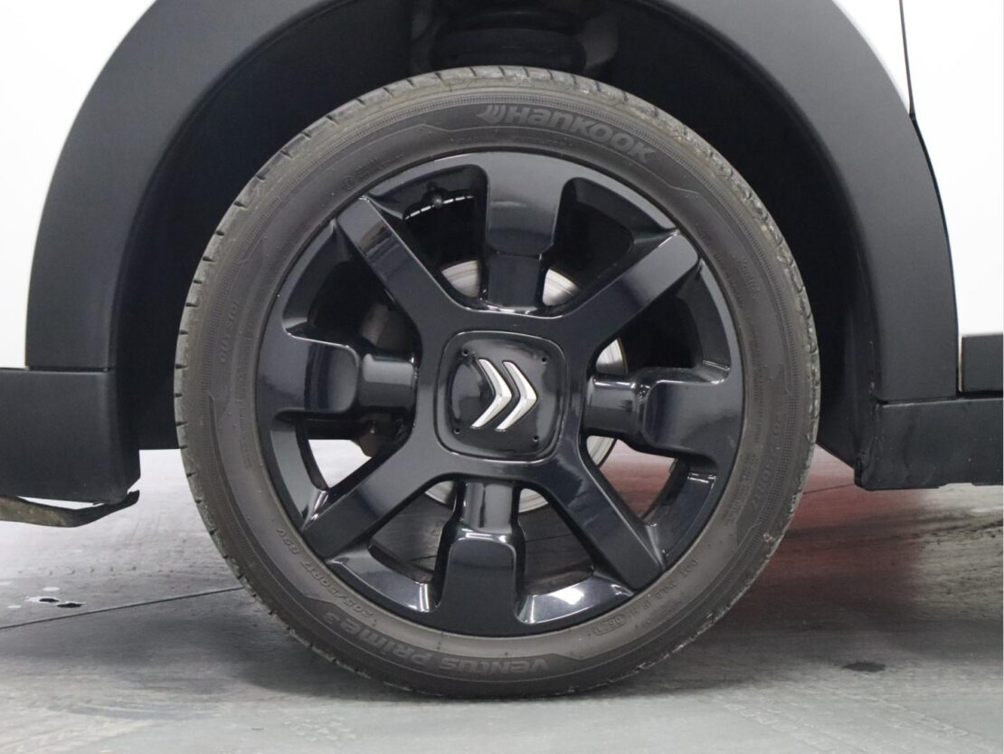 Citroen C4 Cactus 1.2 PureTech Shine Pack 19