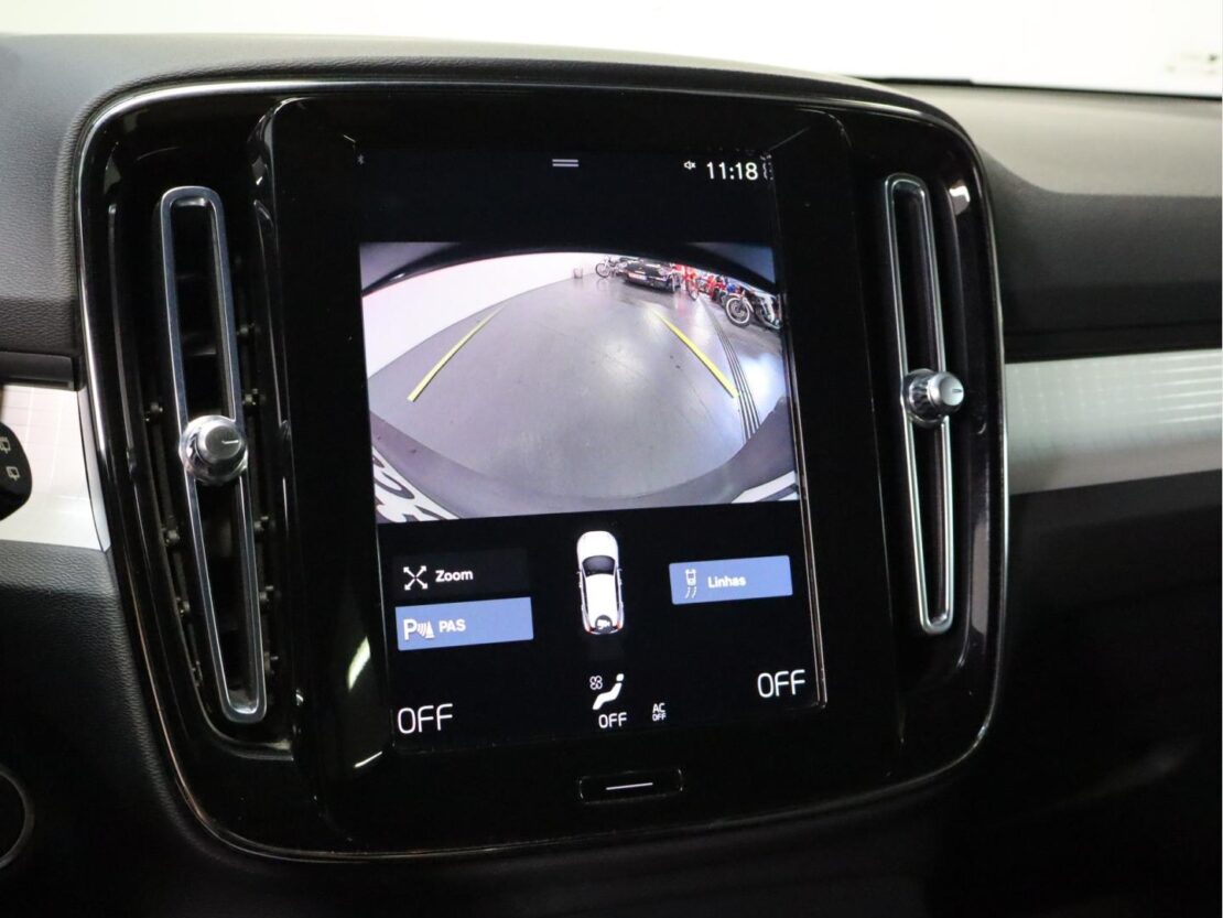 Volvo XC40 1.5 T4 PHEV Core 11