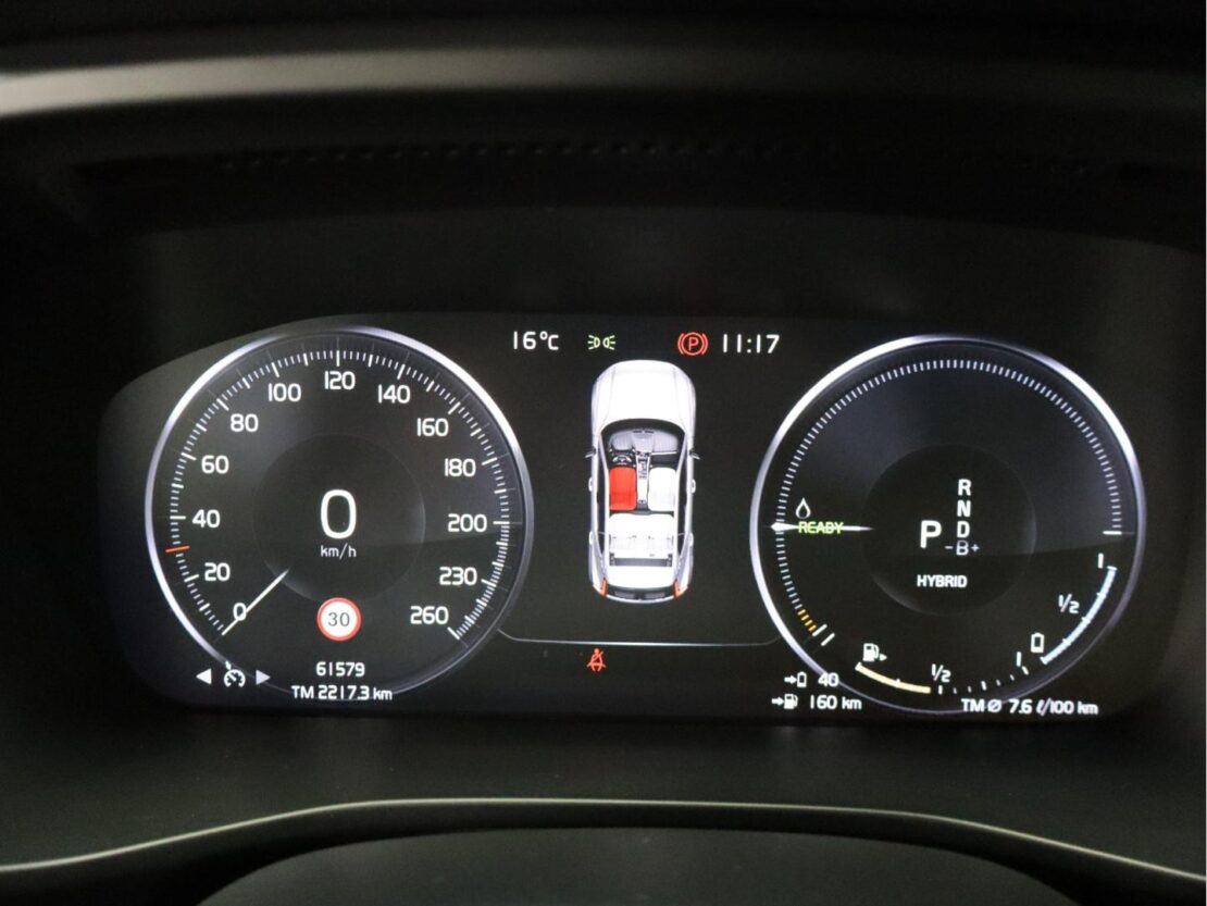 Volvo XC40 1.5 T4 PHEV Core 10