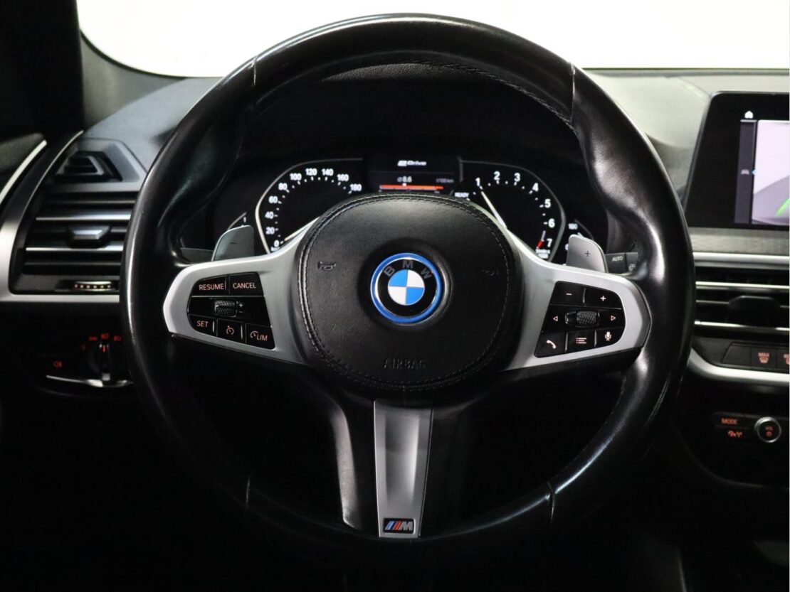BMW X3 30 e xDrive Pack M 9
