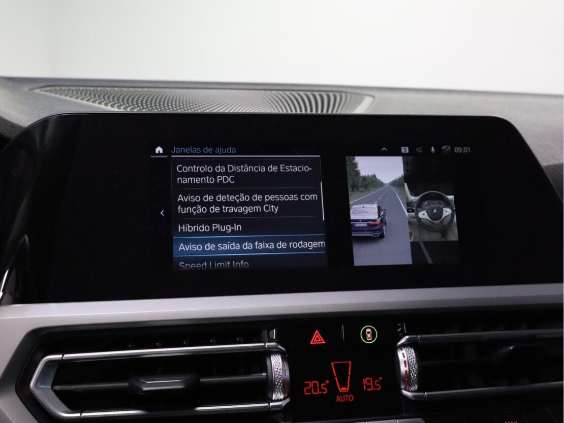 BMW Serie 3 330 e Corporate Edition Auto 15