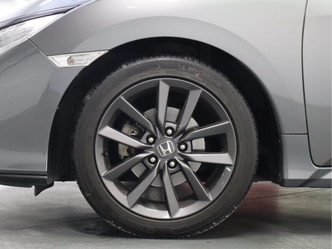 Honda Civic 1.0 i-VTEC Executive 21