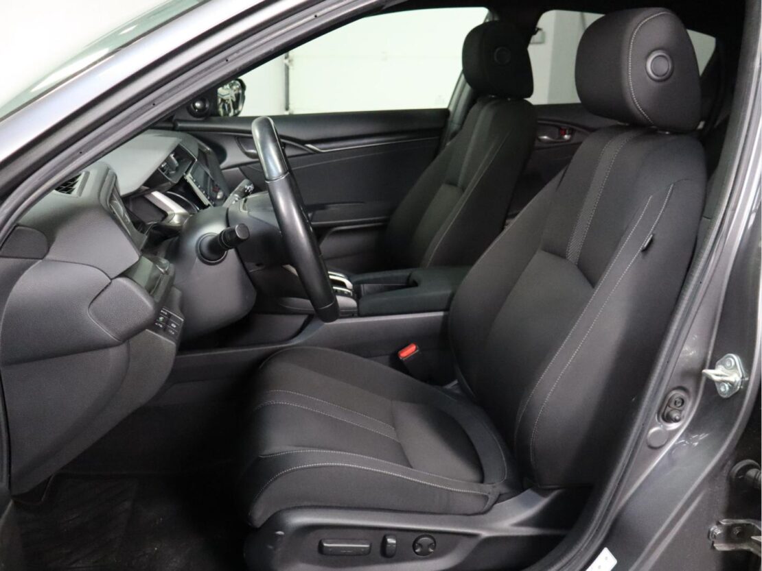 Honda Civic 1.0 i-VTEC Executive 6