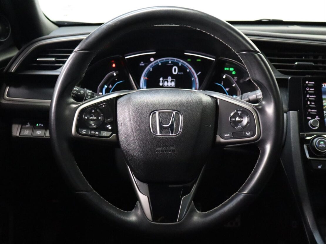 Honda Civic 1.0 i-VTEC Executive 13