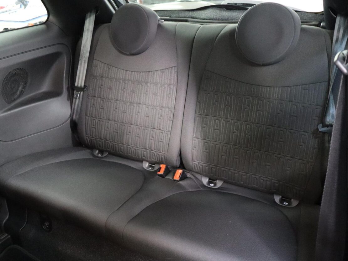 Fiat 500 1.0 Hybrid 8