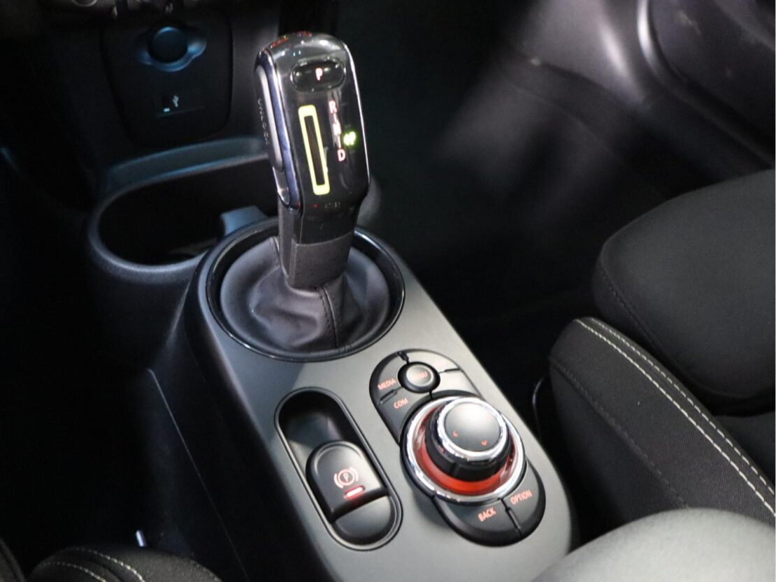 Mini Mini Cooper S E Classic 16