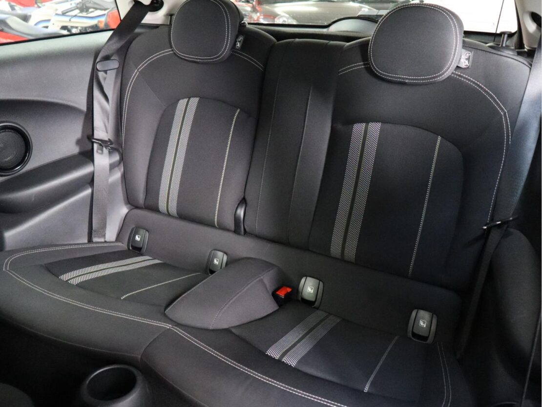 Mini Mini Cooper S E Classic 7