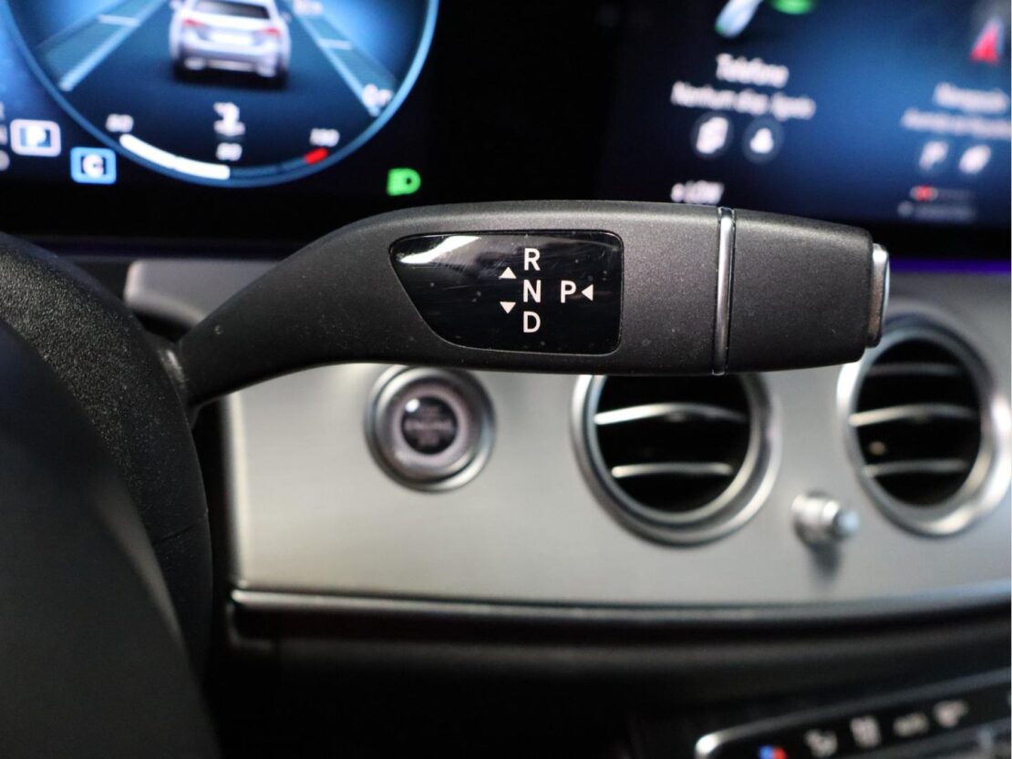 Mercedes Benz Classe E 220 d Avantgarde 7L 22