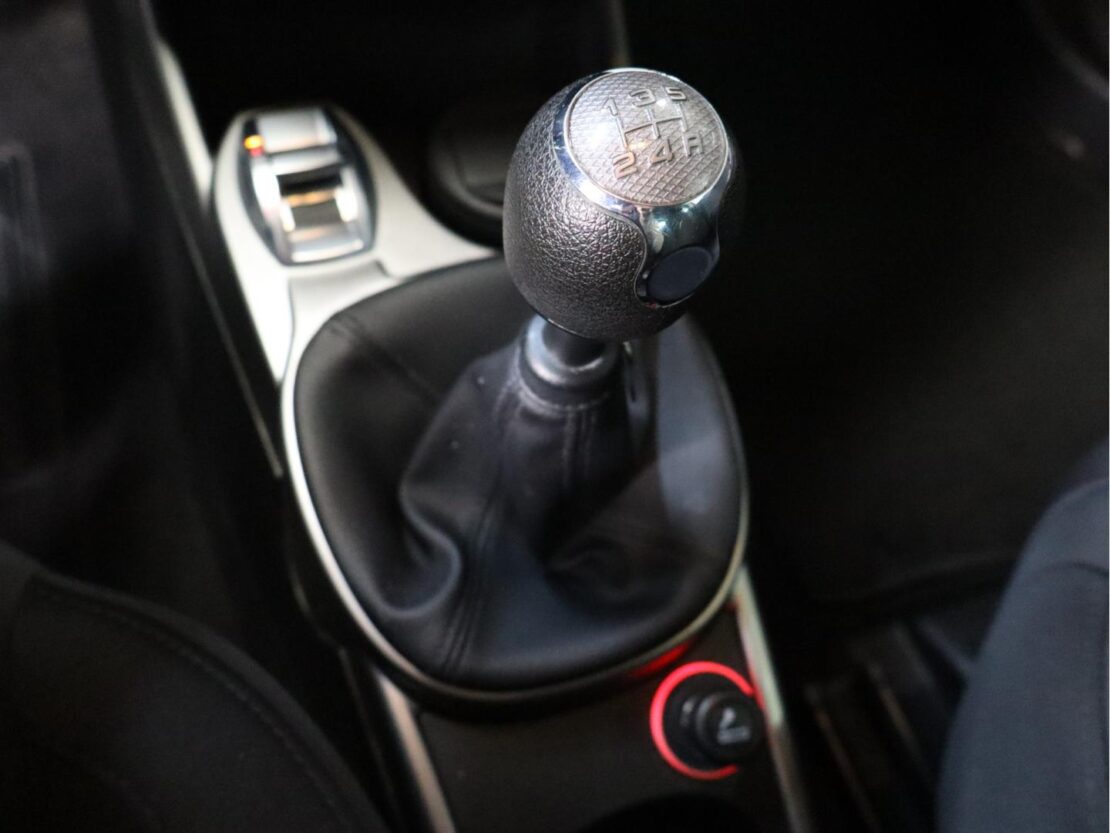 Alfa Romeo Mito 1.3 JTDM-  Urban 12