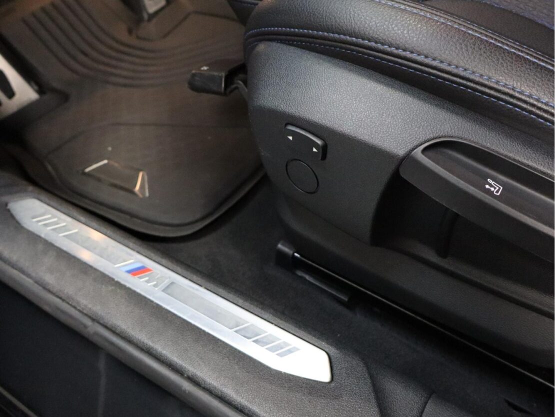 BMW Serie 1 118 i Pack Desportivo M Auto 10