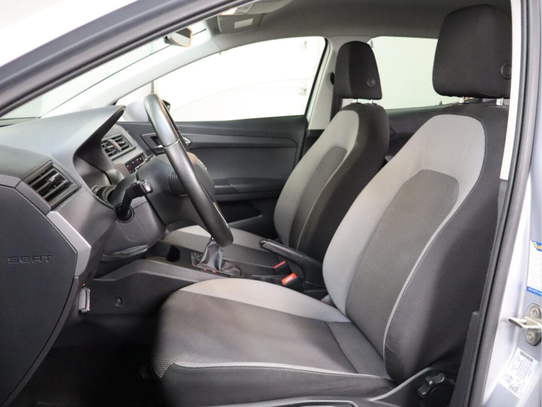 SEAT Ibiza 1.0 TSI REFERENCE 6