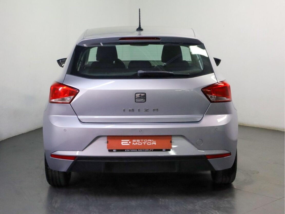 SEAT Ibiza 1.0 TSI REFERENCE 4
