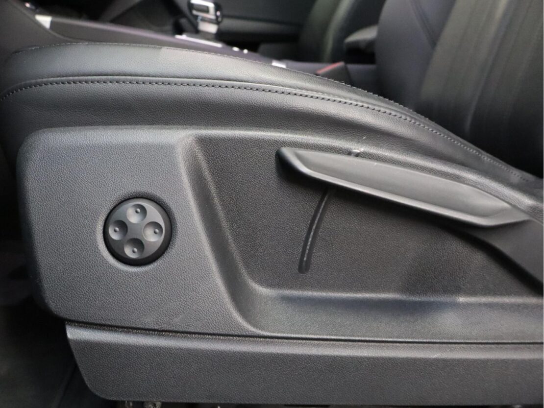 Audi Q5 50 TFSIe quattro S tronic Advance 7