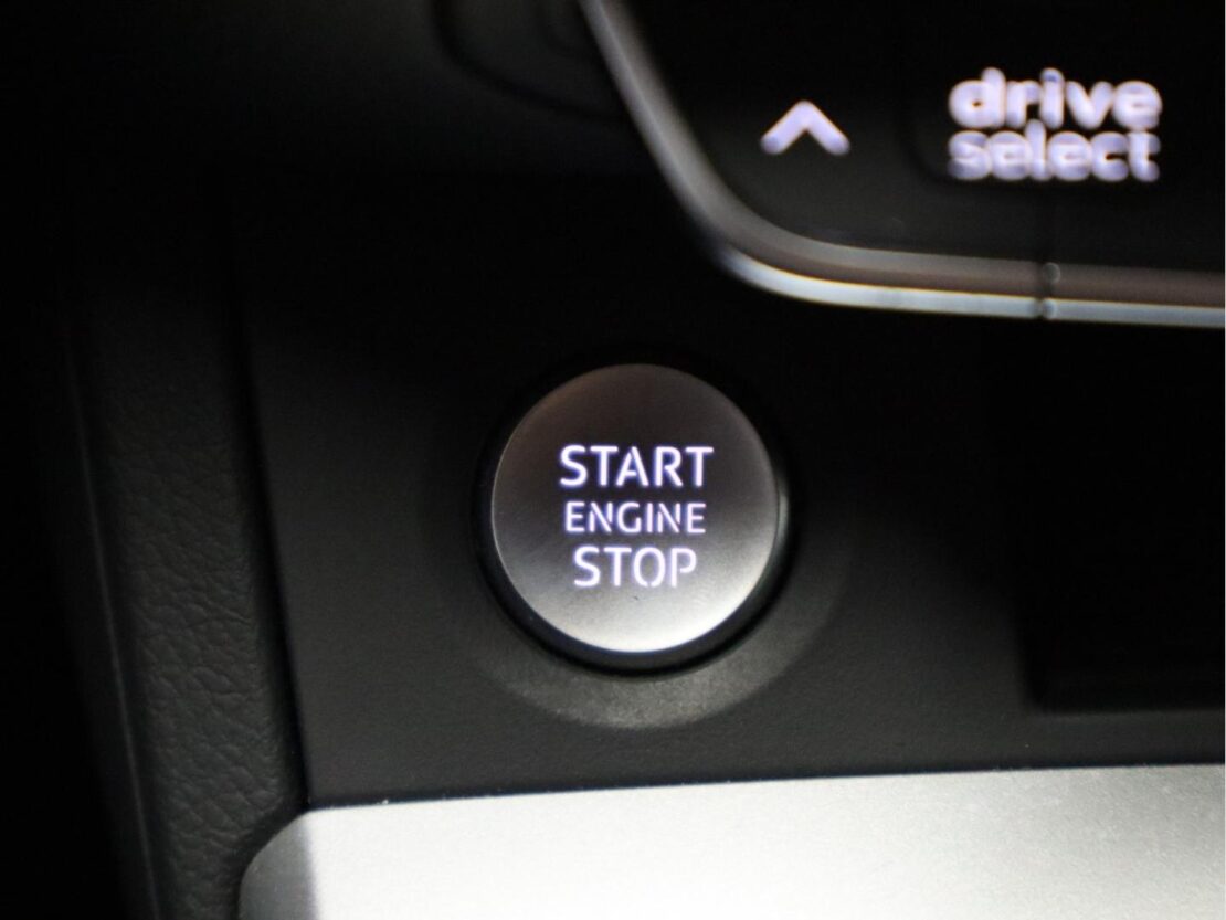 Audi Q5 50 TFSIe quattro S tronic Advance 18