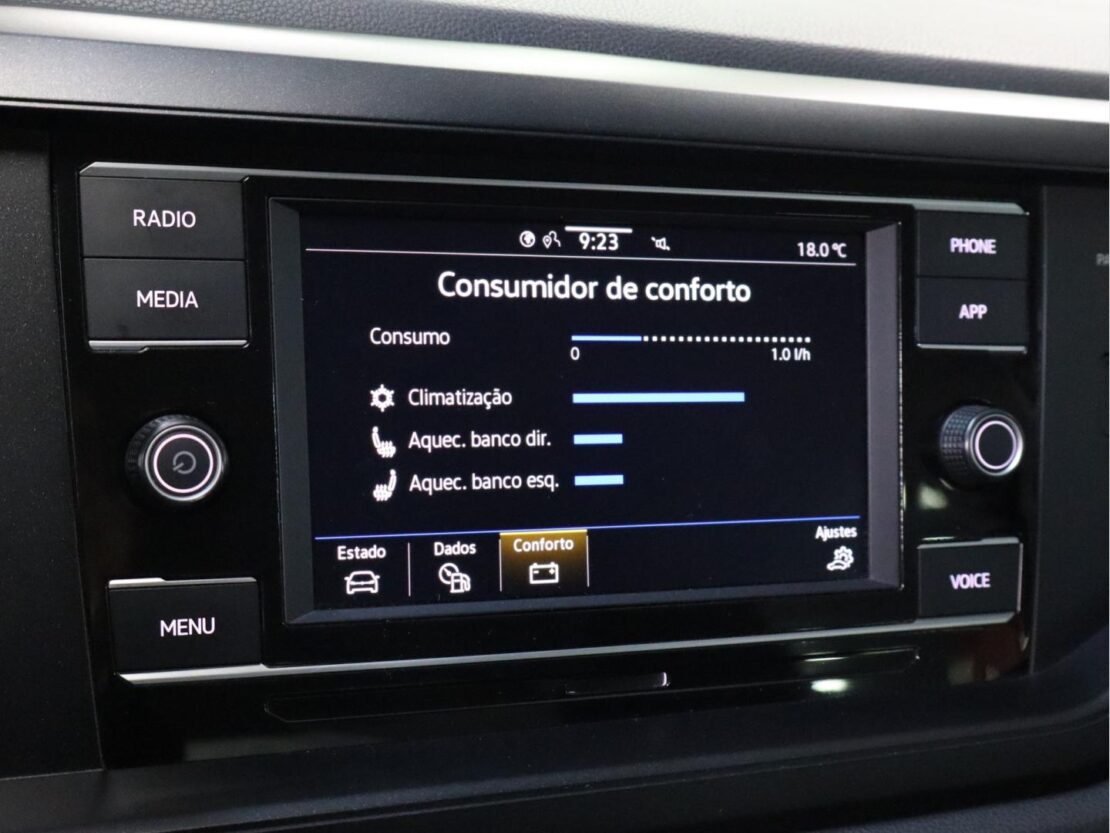 Volkswagen Polo 1.0  Confortline 16