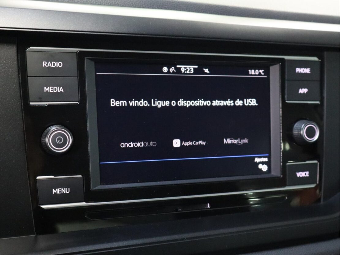 Volkswagen Polo 1.0  Confortline 15