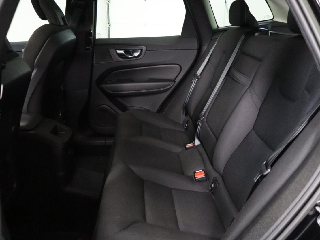 Volvo XC60 2.0 T6  AWD PHEV Inscription Auto 10