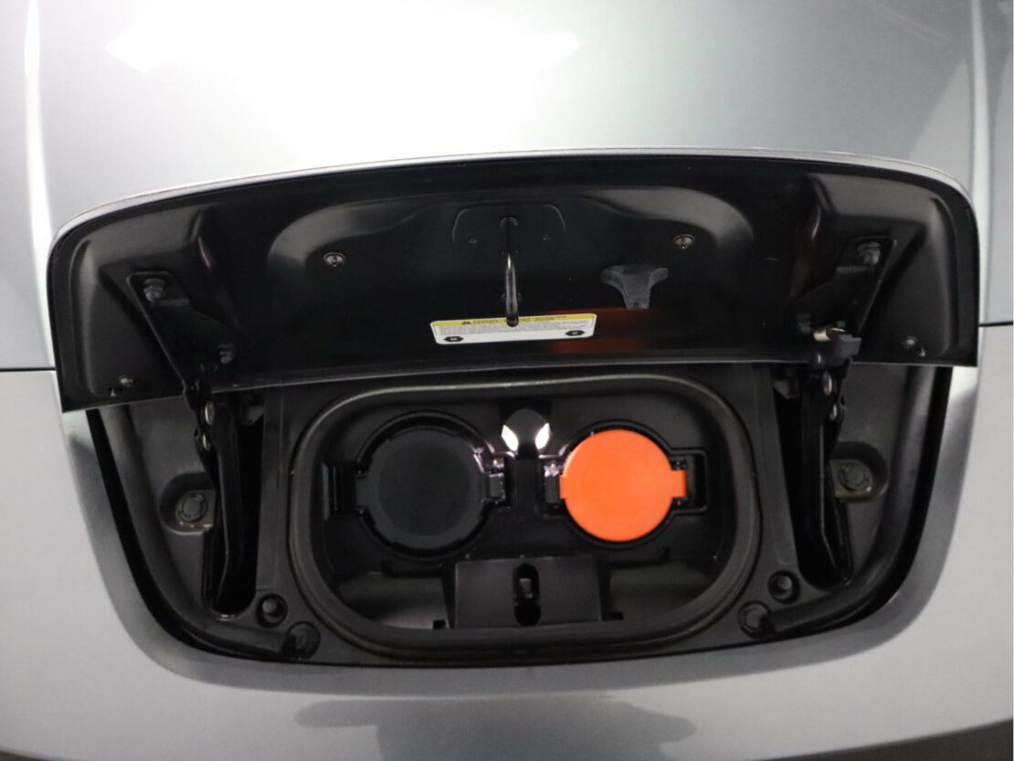 Nissan LEAF N-Connecta 20