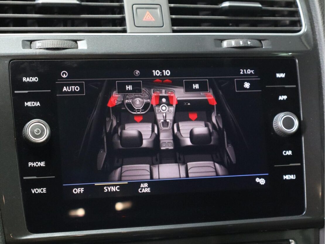 Volkswagen Golf 1.6 TDI Confortline Variant 14