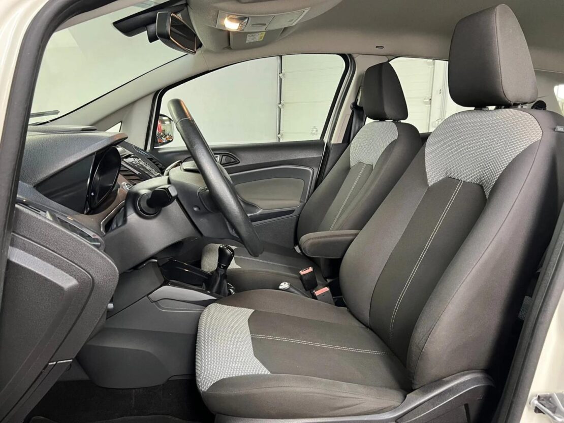 Ford EcoSport 1.0 EcoBoost  TITANIUM 5